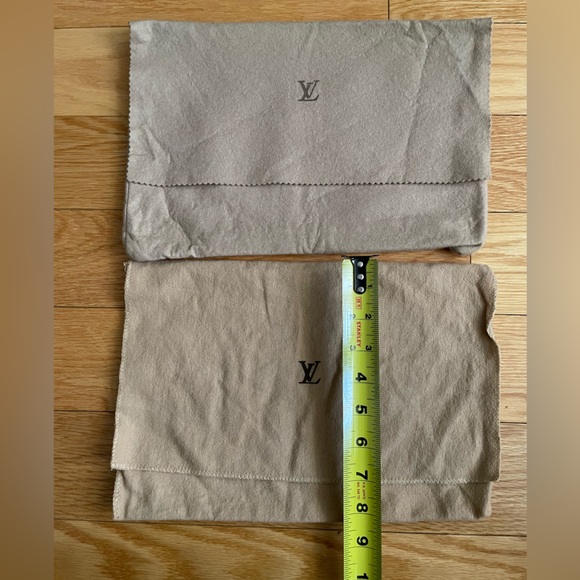 Authentic Louis Vuitton Vintage Dust bag 5 pcs bundle 🔥 - Picture 12 of 13